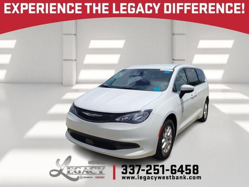 Bright White Clearcoat 2023 Chrysler Voyager LX