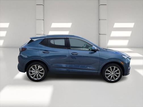 2025 Buick Encore GX Avenir