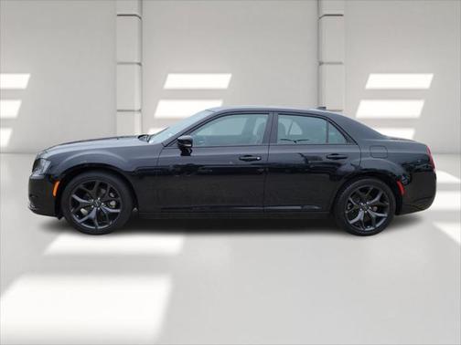 2023 Chrysler 300 S