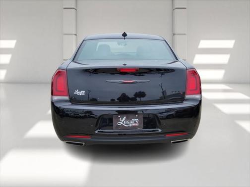 2023 Chrysler 300 S