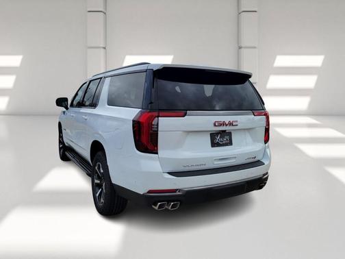 2026 GMC Yukon XL 4WD AT4