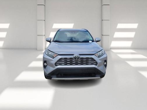 2020 Toyota RAV4 Limited