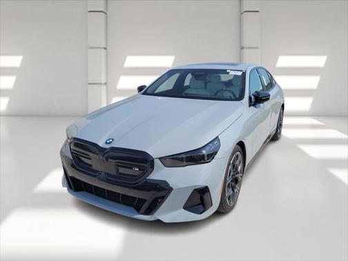 2024 BMW i5 M60