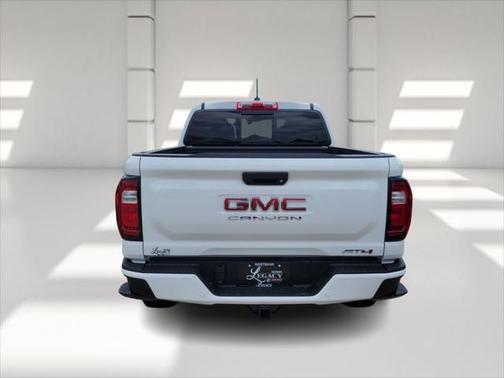 2025 GMC Canyon Base