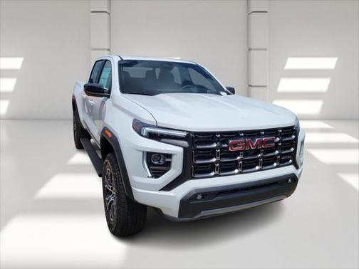 2025 GMC Canyon Base