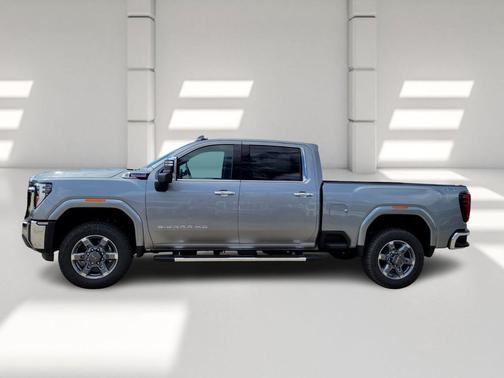 2026 GMC Sierra 2500 SLT