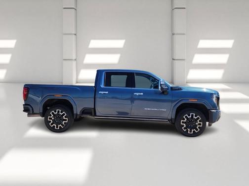 2025 GMC Sierra 2500 Denali Ultimate