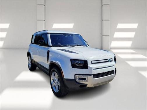 2020 Land Rover Defender 110 SE