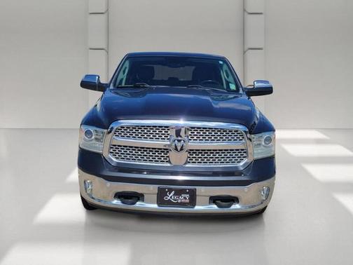 Bright Silver Metallic Clearcoat 2014 RAM 1500 Laramie