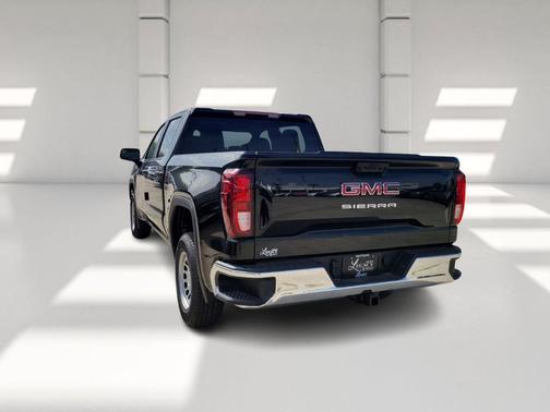 Onyx Black 2026 GMC Sierra 1500 Pro