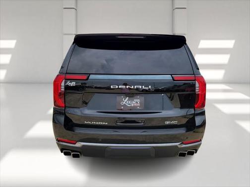 2025 GMC Yukon Denali Ultimate