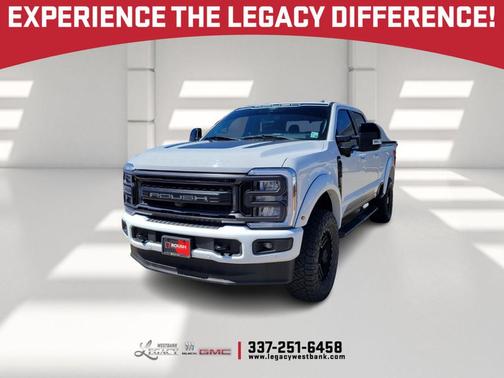 Oxford White 2024 Ford F-250 Lariat