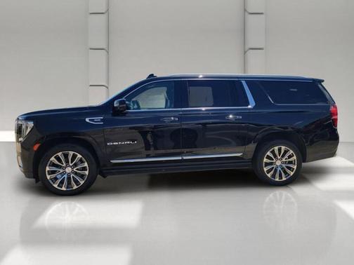 Onyx Black 2021 GMC Yukon XL Denali