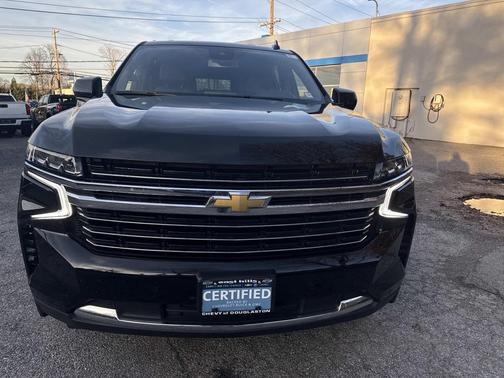 2024 Chevrolet Suburban LT