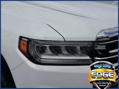 Summit White 2023 GMC Acadia AWD SLE
