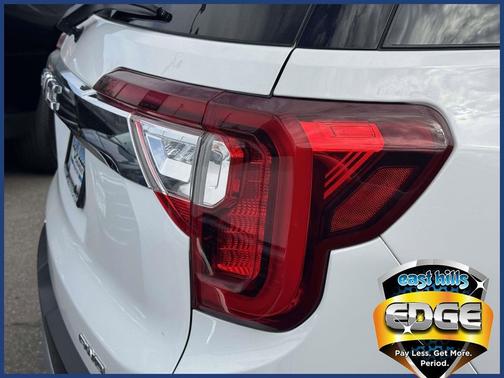 Summit White 2023 GMC Acadia AWD SLE