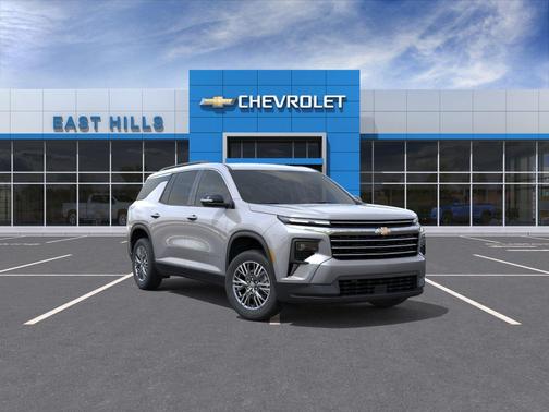 Sterling Gray Metallic 2026 Chevrolet Traverse LT
