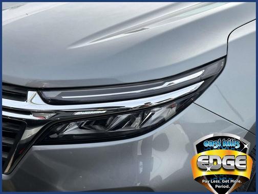 Sterling Gray Metallic 2023 Chevrolet Equinox 1LT