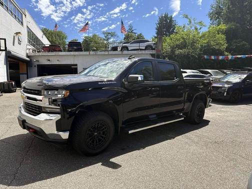 Black 2021 Chevrolet Silverado 1500 LT