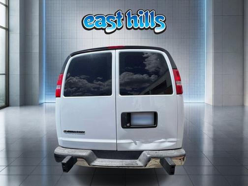 Summit White 2019 Chevrolet Express 2500 Work Van