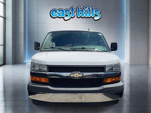 Summit White 2019 Chevrolet Express 2500 Work Van