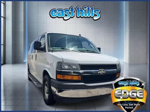 Summit White 2019 Chevrolet Express 2500 Work Van
