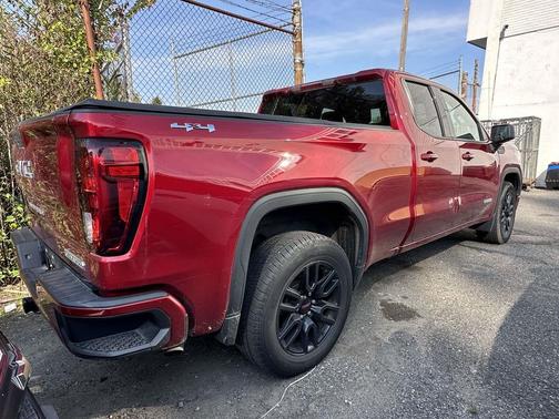 2022 GMC Sierra 1500 Elevation