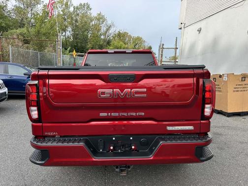 2022 GMC Sierra 1500 Elevation