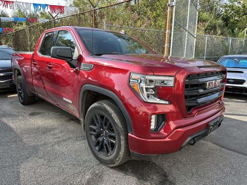 2022 GMC Sierra 1500 Elevation