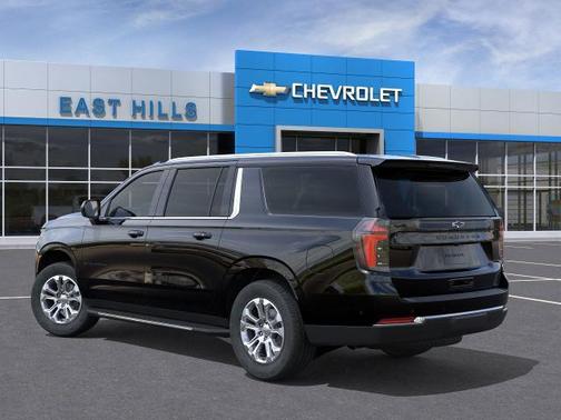 2025 Chevrolet Suburban LS