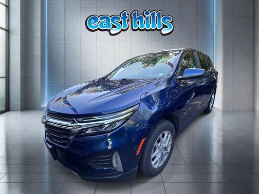 Blue Glow Metallic 2023 Chevrolet Equinox 1LT