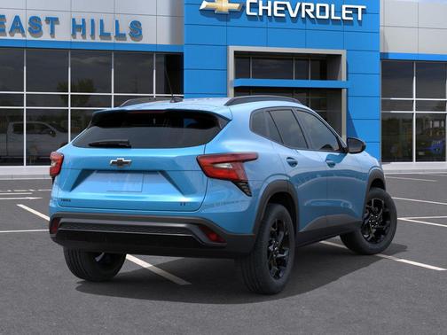 Marina Blue Metallic 2026 Chevrolet Trax LT