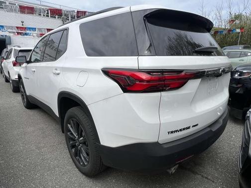 2022 Chevrolet Traverse RS