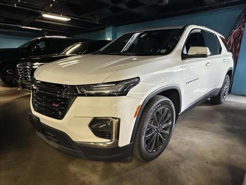 2022 Chevrolet Traverse RS