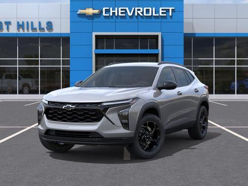 Sterling Gray Metallic 2026 Chevrolet Trax LT