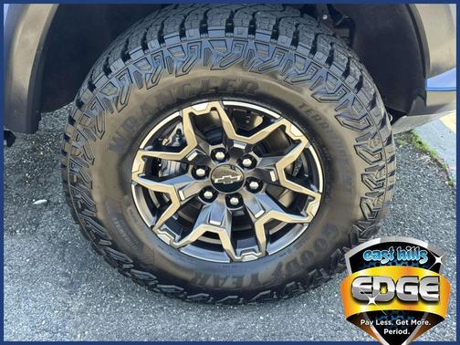 Reef Blue Metallic 2025 Chevrolet Colorado ZR2