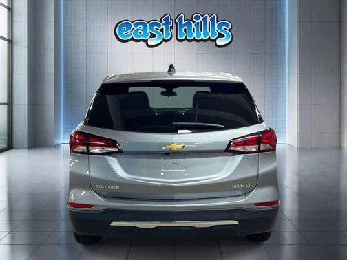 Sterling Gray Metallic 2024 Chevrolet Equinox 1LT
