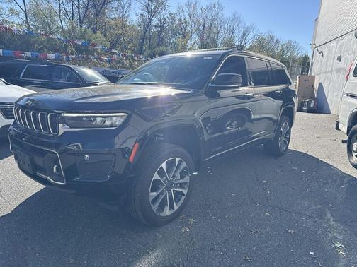 2023 Jeep Grand Cherokee L Overland