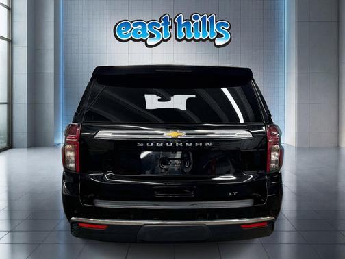 Black 2024 Chevrolet Suburban LT