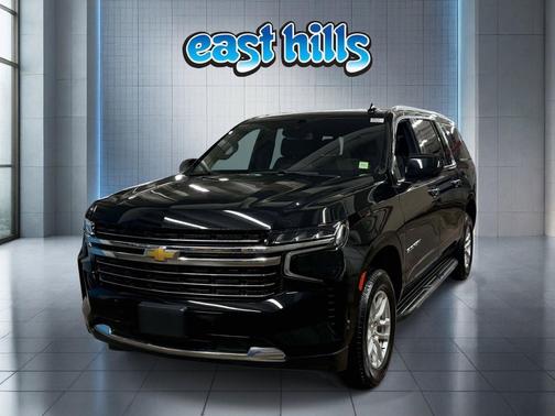 Black 2024 Chevrolet Suburban LT