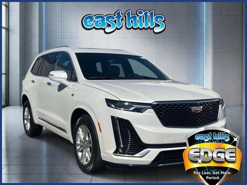 Crystal White Tricoat 2023 Cadillac XT6 Luxury AWD