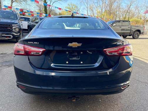 2019 Chevrolet Malibu Hybrid Base