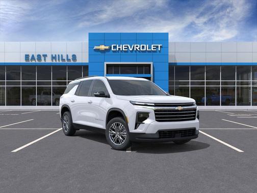 Summit White 2026 Chevrolet Traverse LT