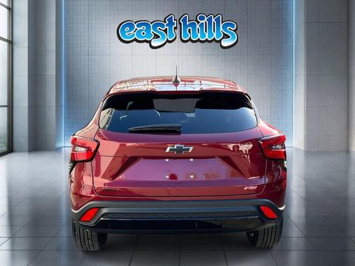 Crimson Metallic 2024 Chevrolet Trax FWD 1RS