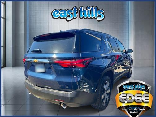 Northsky Blue Metallic 2023 Chevrolet Traverse LT Leather