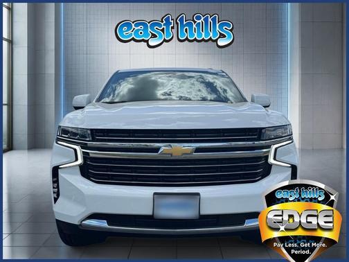 Summit White 2021 Chevrolet Suburban LT