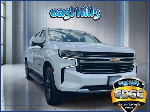 Summit White 2021 Chevrolet Suburban LT
