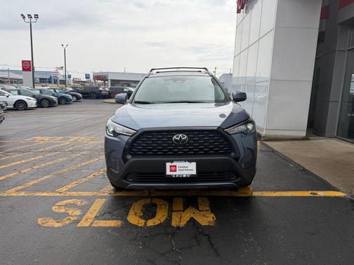 Celestite 2023 Toyota Corolla Cross LE