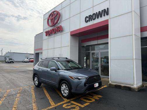 Celestite 2023 Toyota Corolla Cross LE