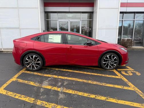 2026 Toyota Prius Plug-In Hybrid XSE